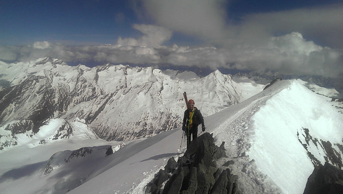 On the Allainhorn ridge