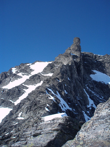 Juratind Summit Ridge, Romsdalen
