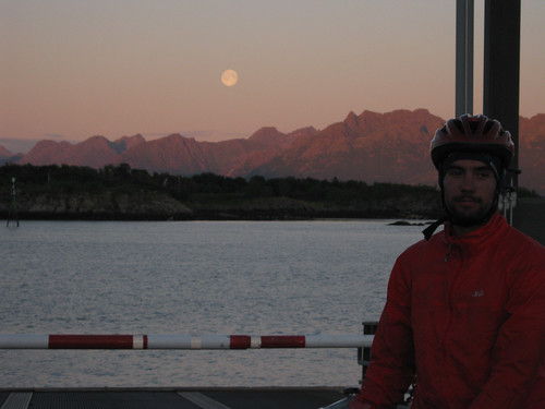 At the ferry to get to lofoten.